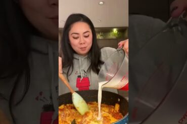 The Best Kimchi Mac & Cheese #healthyrecipes #viralshorts #ytshorts