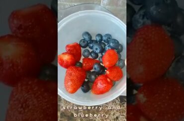 how to make strawberry blueberry oatmeal smoothie/ healthy recipes #shorts #strawberrysmoothie