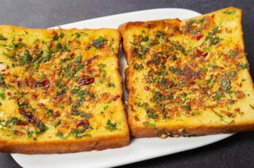 Breakfast Recipe | Healthy Breakfast | Chilli Garlic Bread Sandwich Recipe | Easy Sandwich Recipe