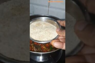 Healthy Breakfast Recipe | Upma Recipe | Rava Upma | Suji Upma #shorts #ytshorts #healthybreakfast