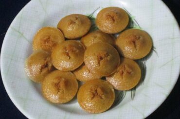 Steamed Mini Semolina Milk Cakes/ Dinner Recipes / Snacks Recipes / No Oven Cake / Milk Recipes 1143