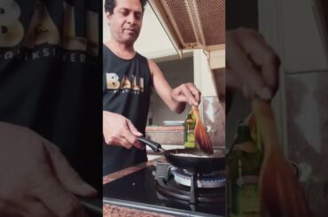 Healthy breakfast #shorts #eggbhurji #yummybreakfast #ateeqmyseven #indianfood