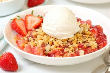 Strawberry Vanilla Crisp | Easy + Delicious Summer Dessert!