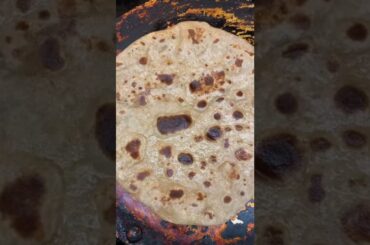 Homemade Chapati #shorts #chapati #healthy #grains #food #bread #kitchenwithfara