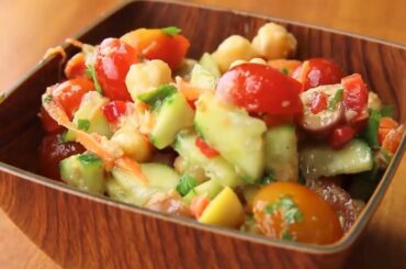 Quick & Easy Chickpea and Tuna Salad | Healthy Recipes