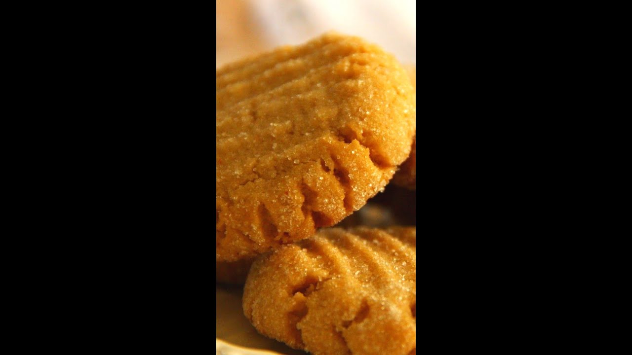 Cookies in the microwave #shorts Cookies in the microwave #shorts