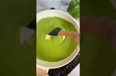 Pesto Pasta#shorts#ytshorts#pestopasta#pasta#pastarecipe#subscribe#trending#pesto#greenpasta#share