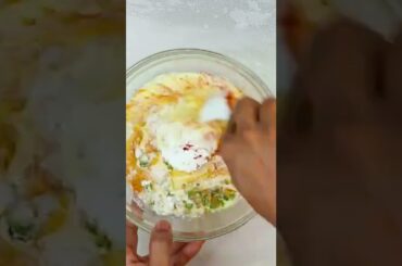 [Quick Recipe] Healthy Breakfast Loaded Chilla Recipe #shorts