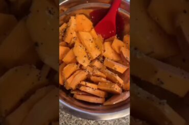 Let me put you on the best healthy recipe of your life! #shorts #healthyrecipes