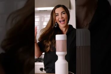 Healthy Strawberry Banana Bread II Kalejunkie