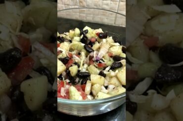 Red Bean Salad #healthy #weightloss #salad #recipe #trending #shorts #foodie #ashortaday  #ytshorts