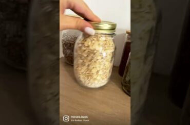 EASY OATMEAL RECIPE | Fulfilling easy and healthy breakfast or snack idea 2