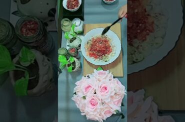 A quick & Healthy Recipes Makhana Chaat, it's delicious & healthy #healthy #shorts #trending #food