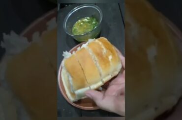 garlic bread jaisa tasty nasta #trending #shorts #ashortaday