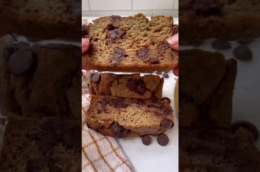 NO SUGAR ADDED BANANA BREAD | dairy free, oil free, healthy banana bread recipe #shorts