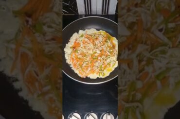 Making delicious cabbage sandwich||breakfast recipe #shorts #shortvideo