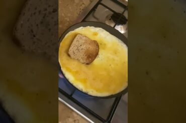 Healthy breakfast recipe,eggs with Feta cheese