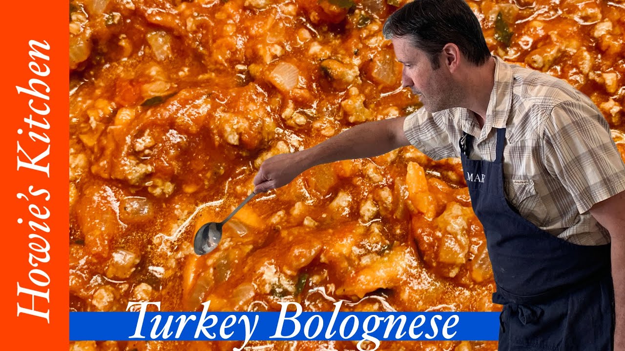 This Turkey Bolognese Recipe is Easy, Healthy, and Delicious This Turkey Bolognese Recipe is Easy, Healthy, and Delicious