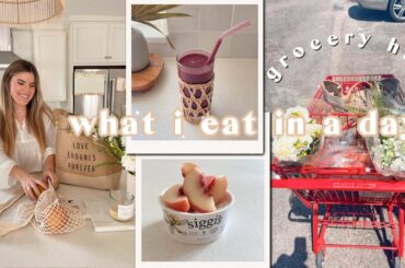 WHAT I EAT IN A DAY | healthy recipe ideas, grocery shop + haul, and day in the life!