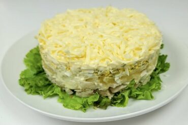 Pineapple chicken salad recipe.  Healthy summer dinner recipe.