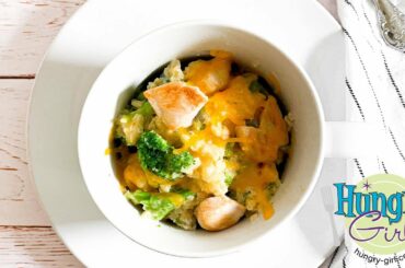 How to Make Hungry Girl’s Cheesy Chicken & Broccoli Mug (Speedy Recipe Demo) // #shorts