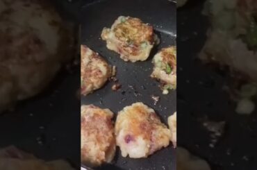 Healthy breakfast ideas | Aloo patty sandwich #food #breakfast #sandwich #trending #viral #shorts