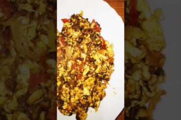 Home Made Roti and Egg Tadka. Special Punjabi Lunch. Healthy food Recipes.