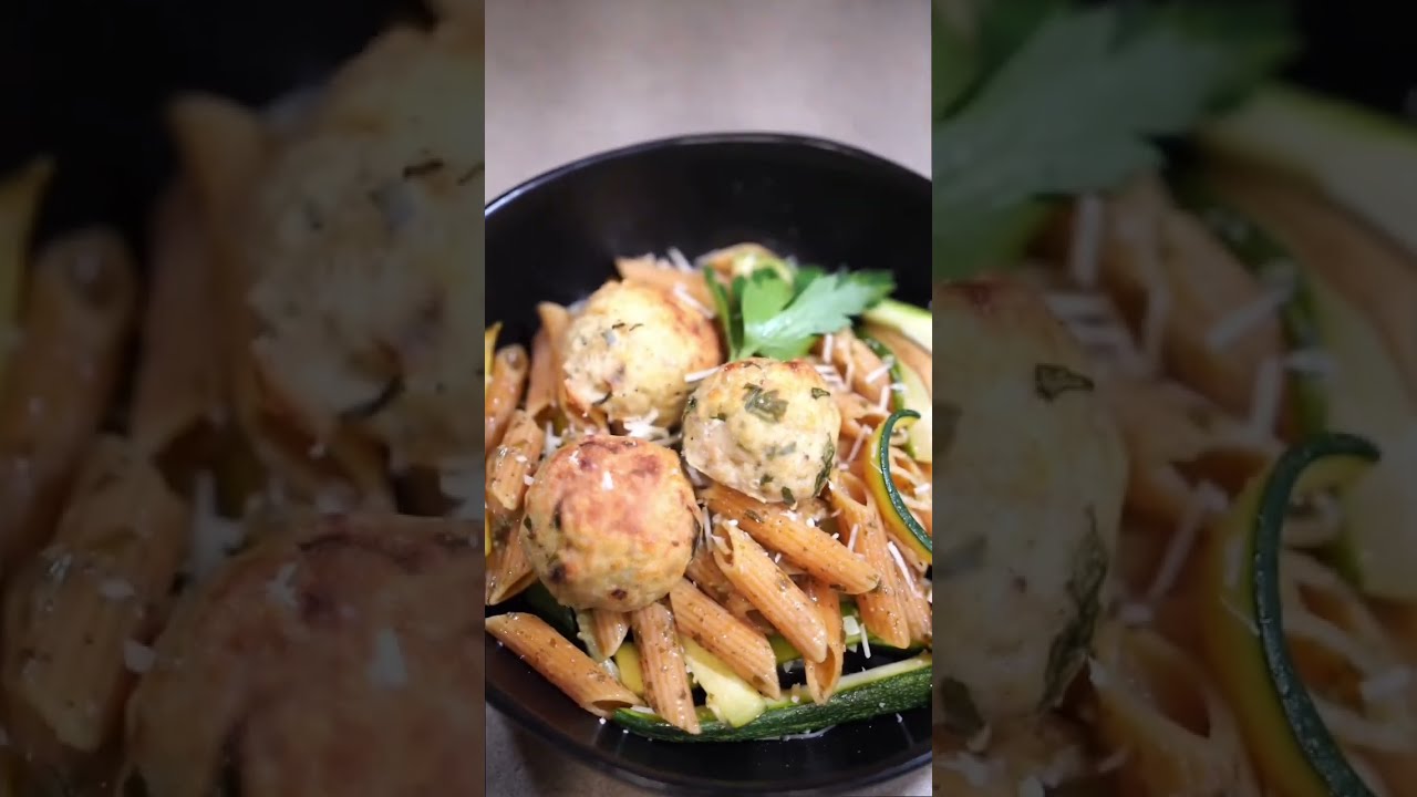 Healthy chicken meatball pasta recipe #mealprepideas #shorts Healthy chicken meatball pasta recipe #mealprepideas #shorts