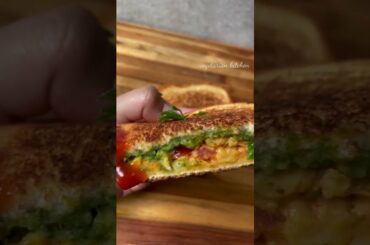 Chickpeas Sandwich | Healthy Breakfast Recipe | Lunch Box Idea  | #sandwich #streetfood #ashortaday