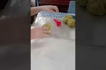 HEALTHY SWEET POTATO DONUT IN MALUNGGAY EASY RECIPE #short #healthysnacks