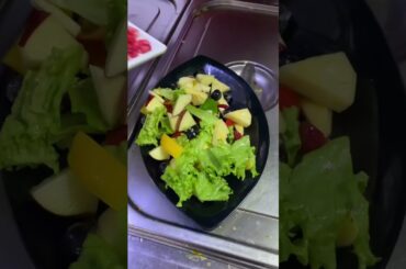 No1 Healthy Salad For Weight Loss Easy Salad#viral #youtube #shorts #food #trending #food #2022