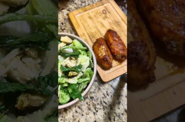 Salad and Oven Baked Wings|Healthy dinner #saladandwings #wings #wingsforlife #ovenbaked