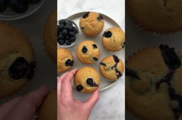 DAIRY FREE BLUEBERRY MUFFINS | Easy Eggless Recipe | Homemade Vegan Dessert | Healthy-ish #Shorts