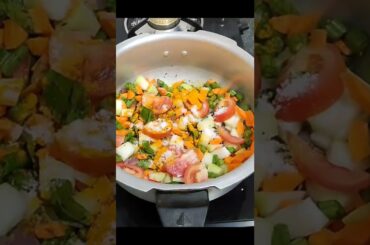 vegetable khichdi for healthy fast weight loss|vegetable khichdi in telugu @ishani vlogs