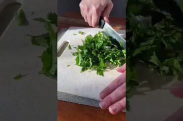 Healthy Salad Recipe tiktok thehangrykitchen