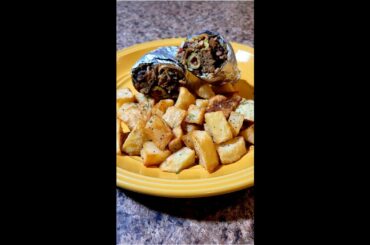 BETTER THAN CHIPOTLE! | Vegan Burrito Recipe | Healthy Veggie, Bean & Plant-Based Meal Prep #shorts