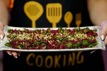 I can't stop eating this salad! Healthy Beetroot Salad Recipe #shorts