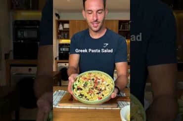 Easy and Healthy Lunch Idea: Greek Pasta Salad