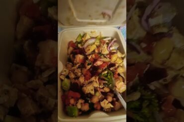 Chickpea and Guava Chicken Salad #healthy #salad #chicken #protein #fitness #pune #shorts
