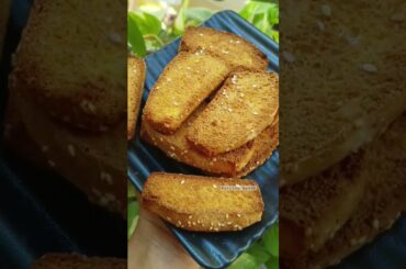 Subah ke breakfast m khaye Ghar ke bane healthy TOAST  #shorts #toast #recipe