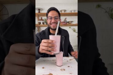 Strawberry Smoothie | Sugar-free Healthy Smoothie Recipe With Milk