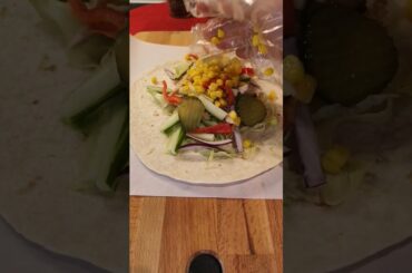 Delicious and Healthy Salad tortilla wrap #shorts