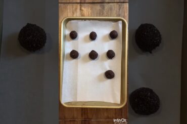One Bite Chocolate Almond Brownies | 100 Calorie Energy Bites | Meal Prep Hub