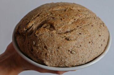 Homemade Bread Recipe. Easy and Healthy.