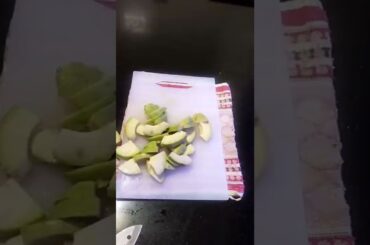 avocado cucumber onion tomato salad recipe/delicious & healthy salad#shorts