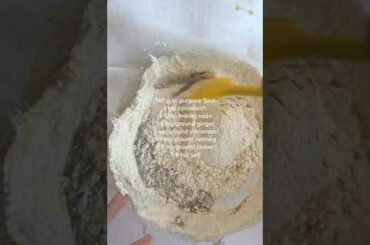 Healthy Gingerbread Cookies - only 26 calories each!