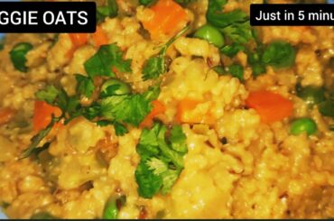 Healthy & Simple Veggie Oats Recipe For Diet Meals, College Students,Work Lunch, Busy Mornings