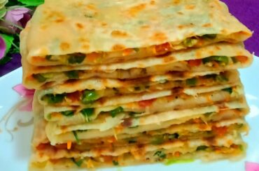 Vegetables & Cheese Paratha //Healthy Breakfast Recipe // Easy Breakfask Recipe // Paratha Recipe