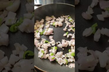 Some healthy food #shorts #plzsubscribe #healthylifestyle #ytshort #omlet #breadomelette