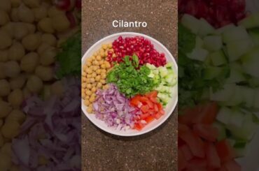 Easy Lunch Recipe to try _Chickpea Salad #shorts